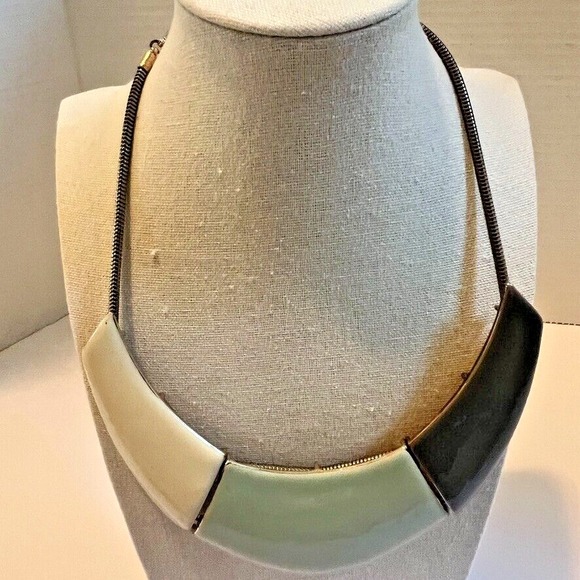 Jewelry - MCM Necklace Enamel  Geometric Collar Classy Elegant Green Black Cream Mod Glam